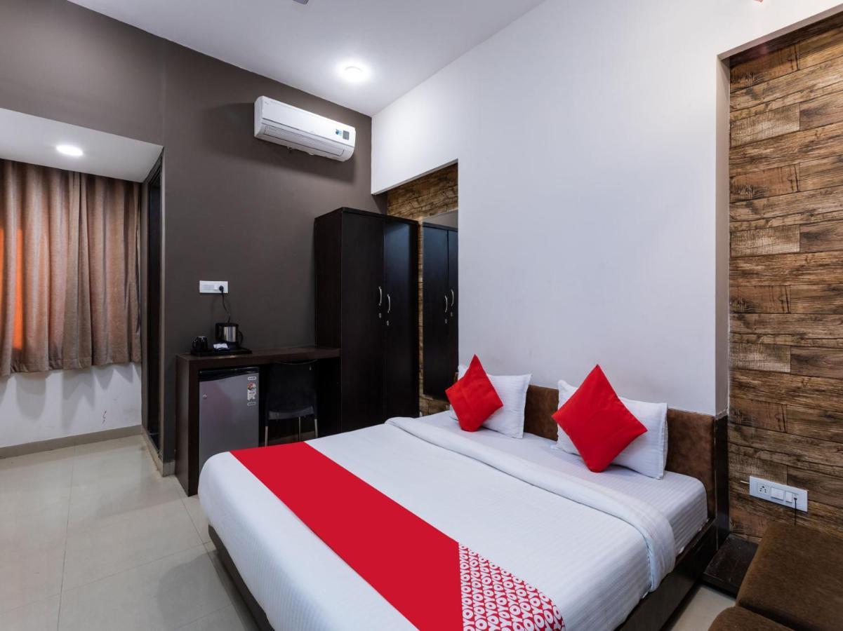 Oyo 72937 Hotel Tyagraj Agra  Extérieur photo